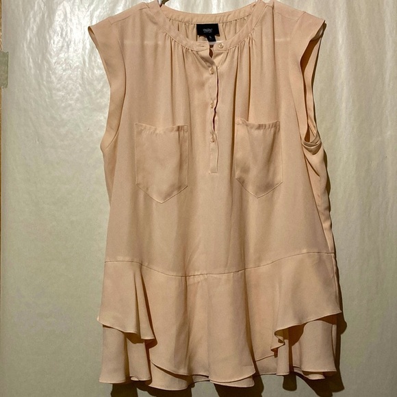 Mossimo Semi-Sheer Sleeveless Button Up Blouse Size L Ruffle Bottom - Picture 1 of 4
